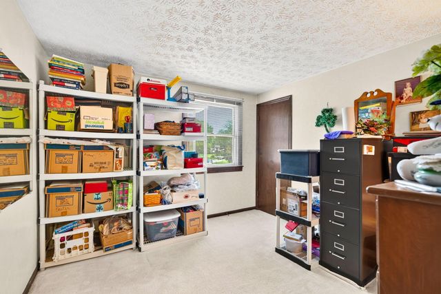 8757 Stoneyway Court NW, Pickerington, OH 43147
