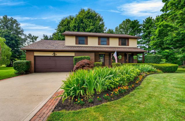 8757 Stoneyway Court NW, Pickerington, OH 43147