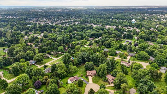 8757 Stoneyway Court NW, Pickerington, OH 43147