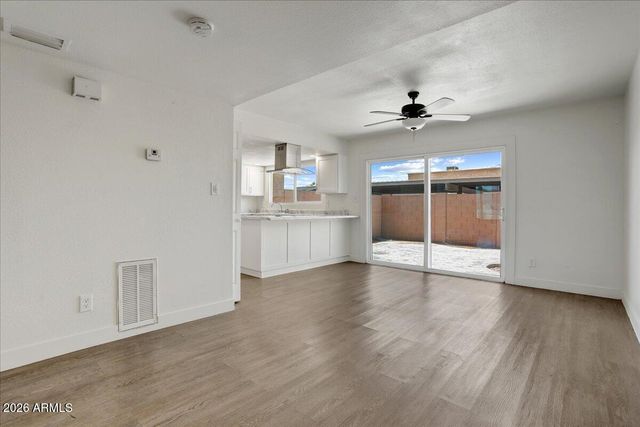 8404 N 32nd Ave Avenue, Phoenix, AZ 85051