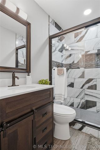 204 E J Street, Jenks, OK 74037