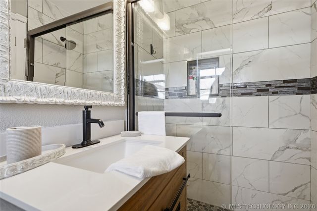 204 E J Street, Jenks, OK 74037