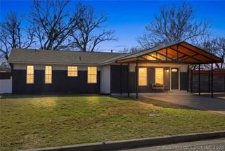 204 E J Street, Jenks, OK 74037