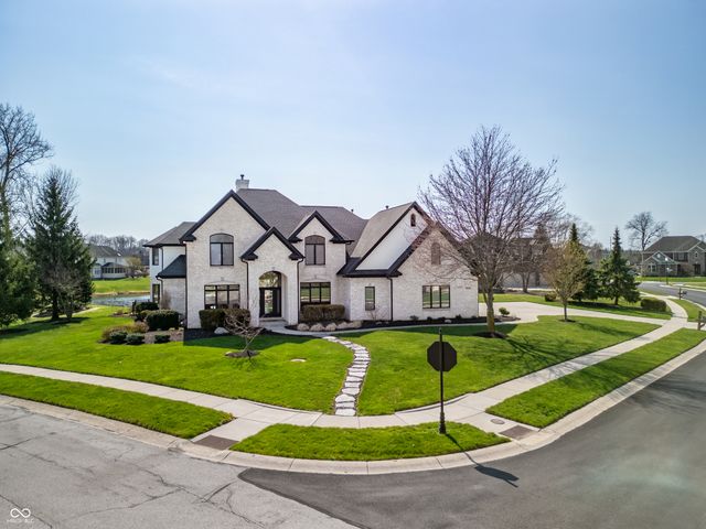 11785 Darsley Drive, Fishers, IN 46037