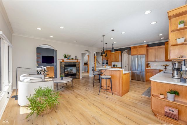 11785 Darsley Drive, Fishers, IN 46037