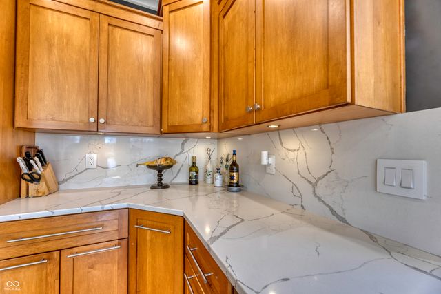 11785 Darsley Drive, Fishers, IN 46037