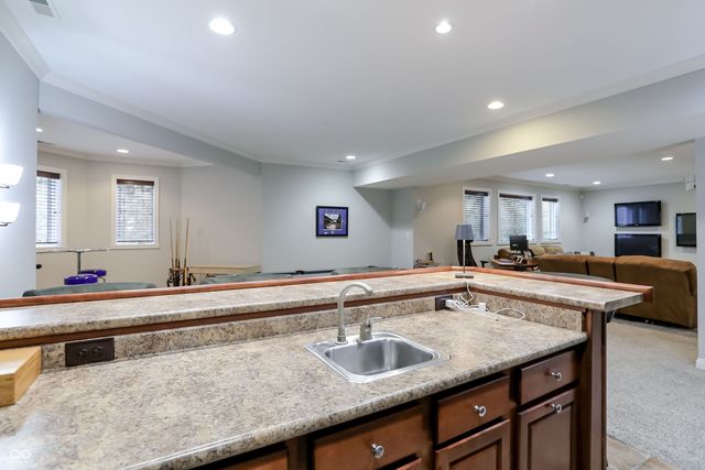 11785 Darsley Drive, Fishers, IN 46037