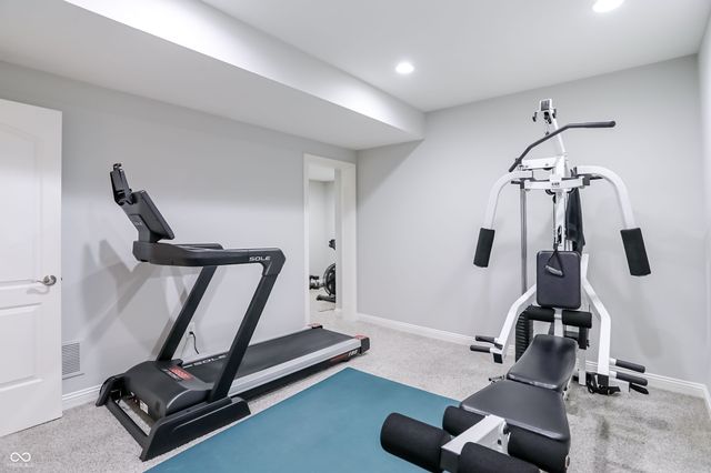 11785 Darsley Drive, Fishers, IN 46037