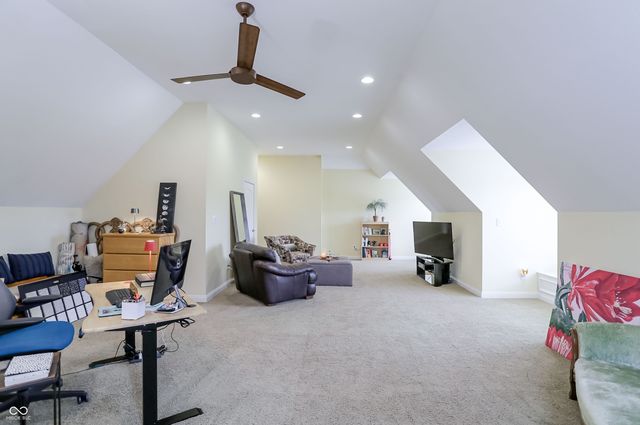 11785 Darsley Drive, Fishers, IN 46037