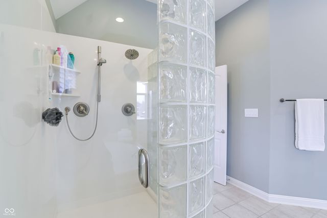 11785 Darsley Drive, Fishers, IN 46037