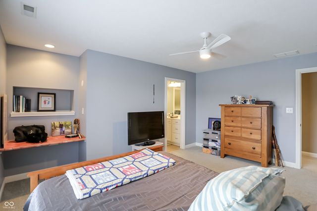 11785 Darsley Drive, Fishers, IN 46037