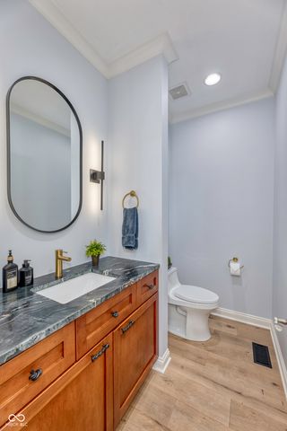 11785 Darsley Drive, Fishers, IN 46037