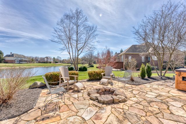 11785 Darsley Drive, Fishers, IN 46037