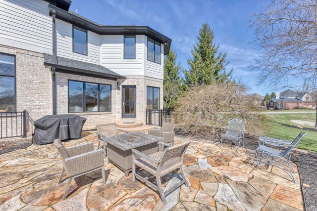 11785 Darsley Drive, Fishers, IN 46037