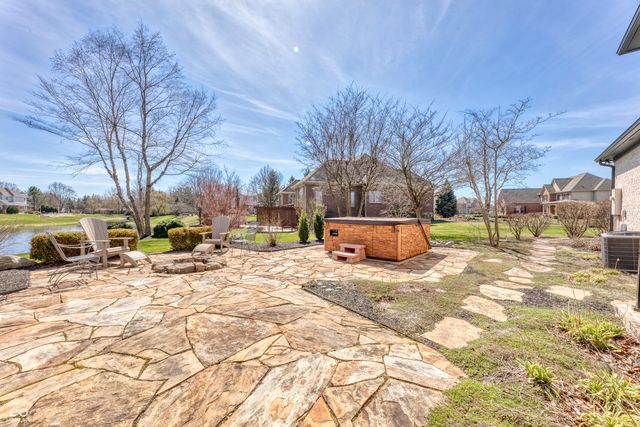 11785 Darsley Drive, Fishers, IN 46037