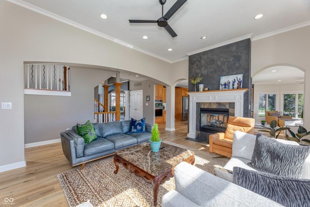 11785 Darsley Drive, Fishers, IN 46037