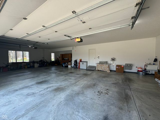 11785 Darsley Drive, Fishers, IN 46037