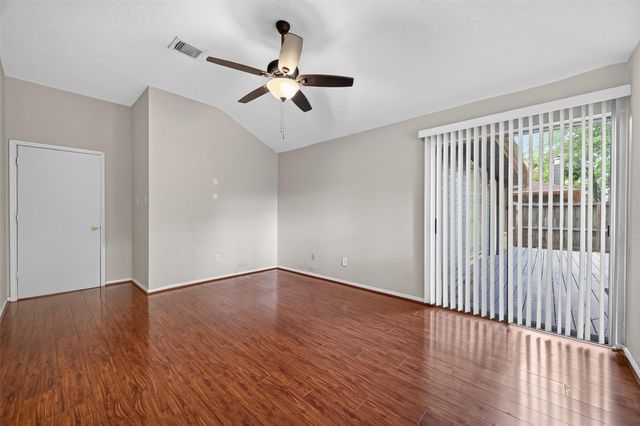 2931 Parkwood Manor Drive, Houston, TX 77339