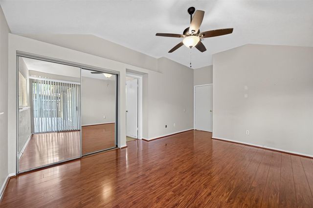 2931 Parkwood Manor Drive, Houston, TX 77339