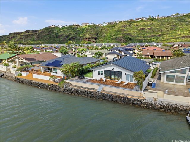 7157 Makaa Street, Honolulu, HI 96825
