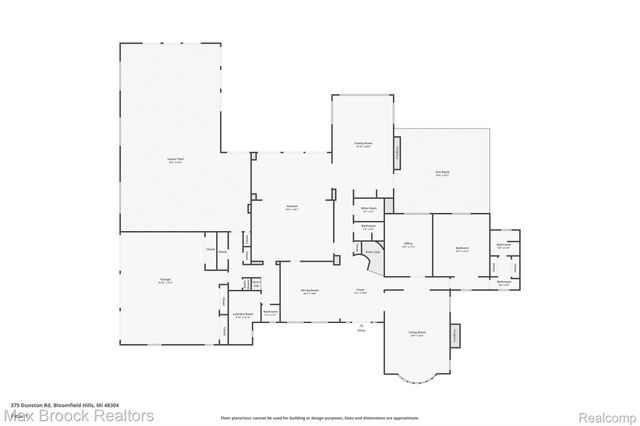 375 Dunston Road, Bloomfield Hills, MI 48304