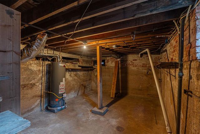 2408 NW 19th Street, Oklahoma City, OK 73107