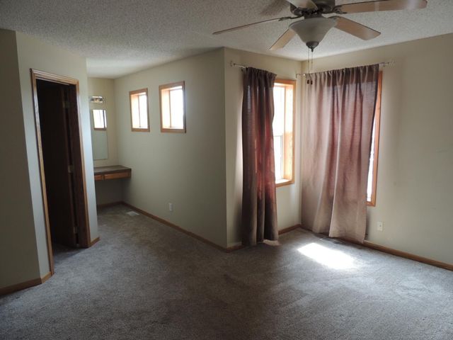 10442 64th Lane NE, Albertville, MN 55301