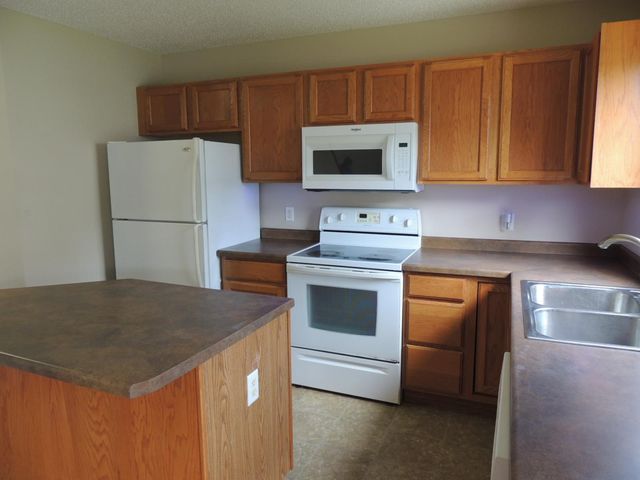 10442 64th Lane NE, Albertville, MN 55301