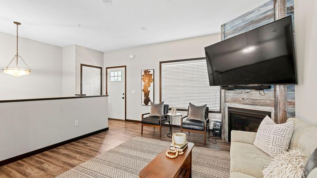 10241 3rd Street NE C, Blaine, MN 55434