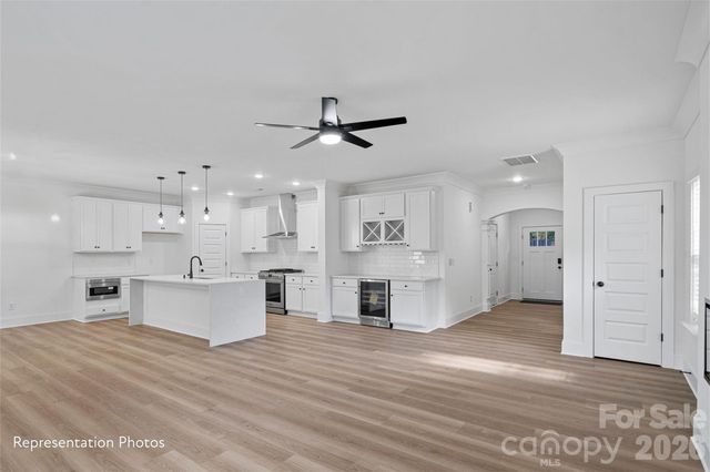 4506 Castleton Road, Charlotte, NC 28211