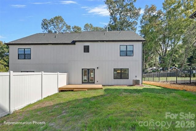 4506 Castleton Road, Charlotte, NC 28211