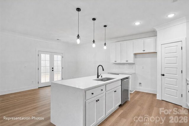 4506 Castleton Road, Charlotte, NC 28211