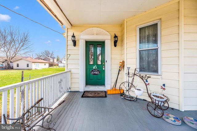 16 LOMBARD ST, Thurmont, MD 21788