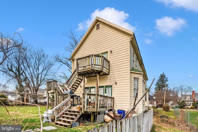 16 LOMBARD ST, Thurmont, MD 21788