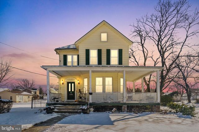 16 LOMBARD ST, Thurmont, MD 21788