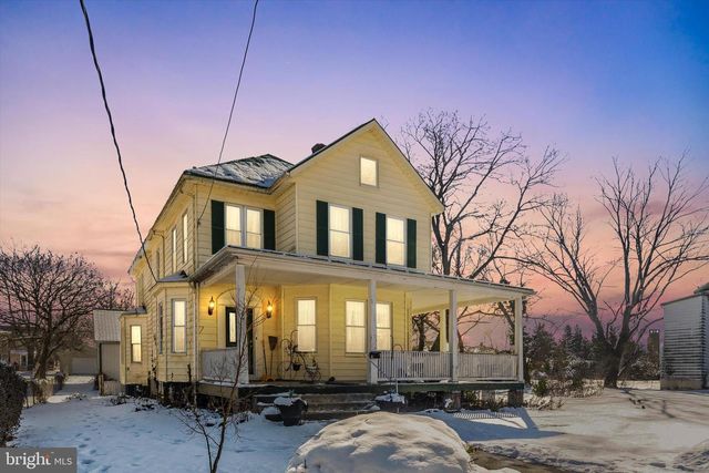 16 LOMBARD ST, Thurmont, MD 21788