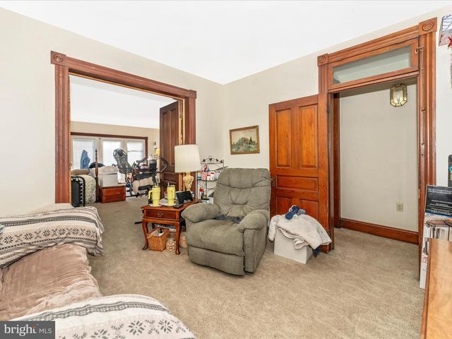 16 LOMBARD ST, Thurmont, MD 21788