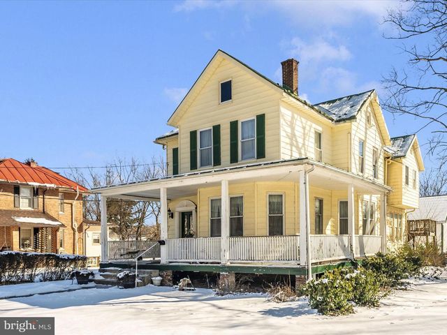 16 LOMBARD ST, Thurmont, MD 21788