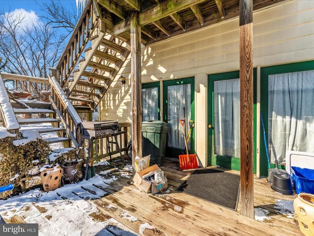 16 LOMBARD ST, Thurmont, MD 21788