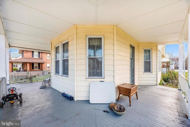 16 LOMBARD ST, Thurmont, MD 21788