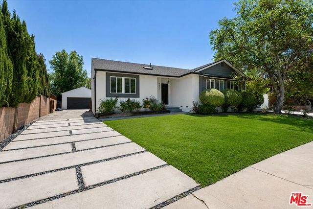 6212 Tunney Avenue, Tarzana, CA 91335