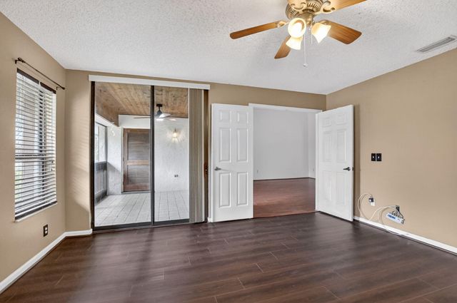 9364 Sable Ridge Circle 12-B, Boca Raton, FL 33434