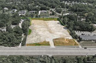 VL E Grand River, Howell, MI 48843