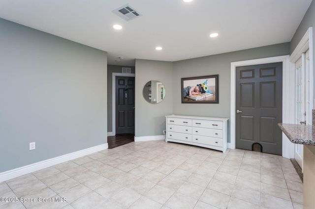 391 Abello Road SE, Palm Bay, FL 32909