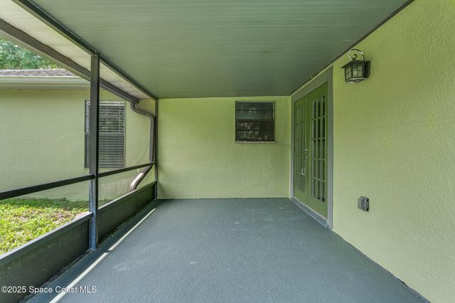 391 Abello Road SE, Palm Bay, FL 32909