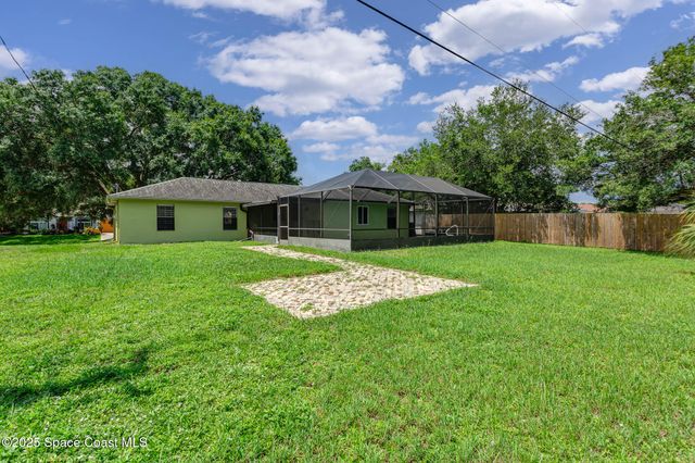 391 Abello Road SE, Palm Bay, FL 32909