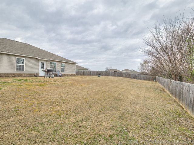 9283 S 255th East Avenue, Broken Arrow, OK 74014