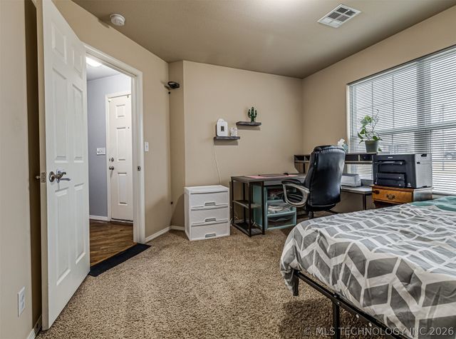 9283 S 255th East Avenue, Broken Arrow, OK 74014