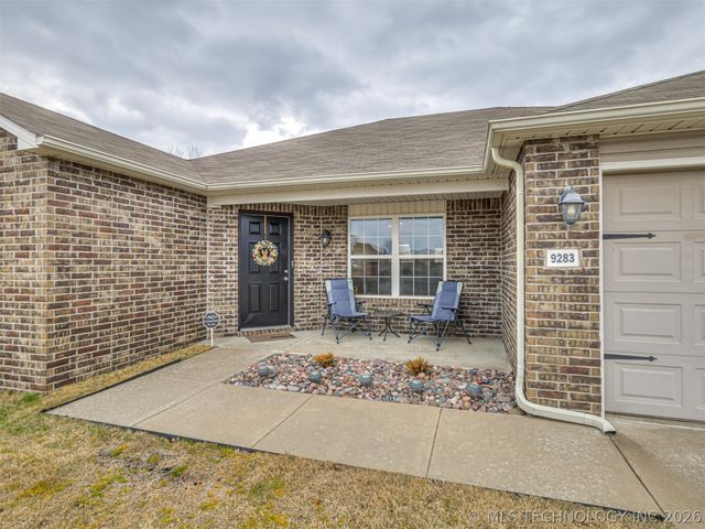 9283 S 255th East Avenue, Broken Arrow, OK 74014