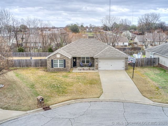 9283 S 255th East Avenue, Broken Arrow, OK 74014